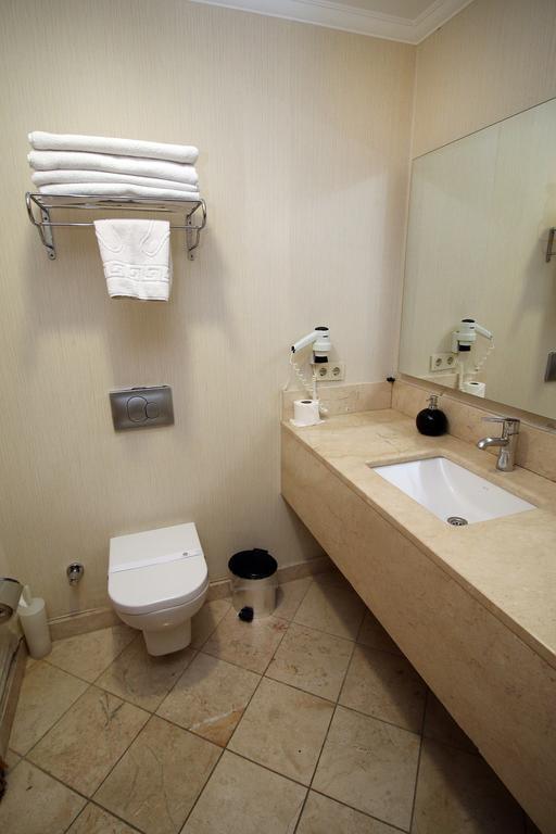 Boss Hotel Sincan Екстер'єр фото
