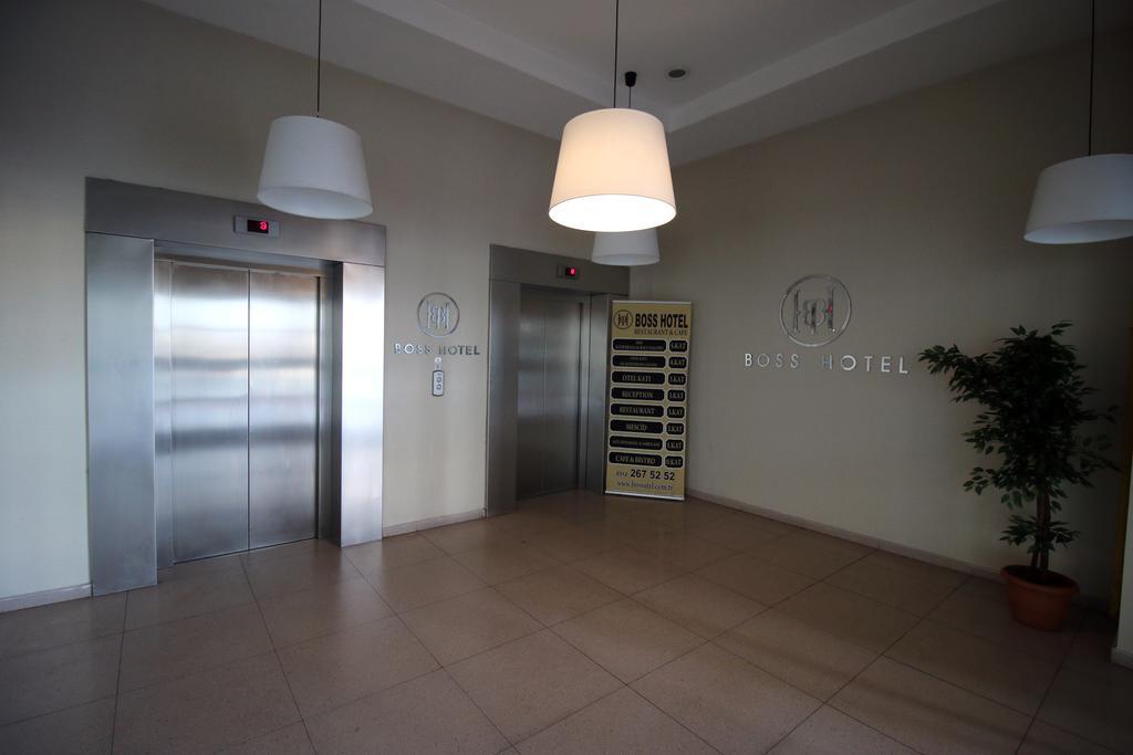 Boss Hotel Sincan Екстер'єр фото